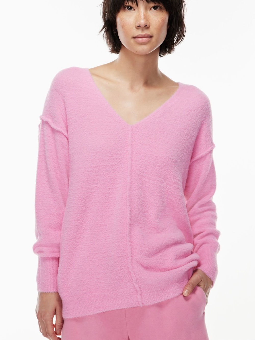 Aritzia Wilfred Free Hush Knit V-neck Sweater